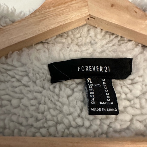 Forever 21, good condition - Picture 5 of 5
